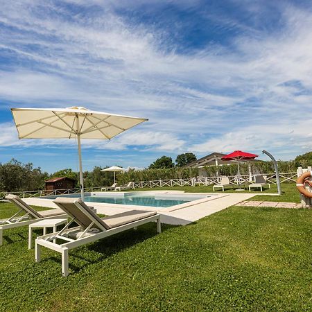 Agriturismo Re Di Fiori 多诺然蒂克 外观 照片