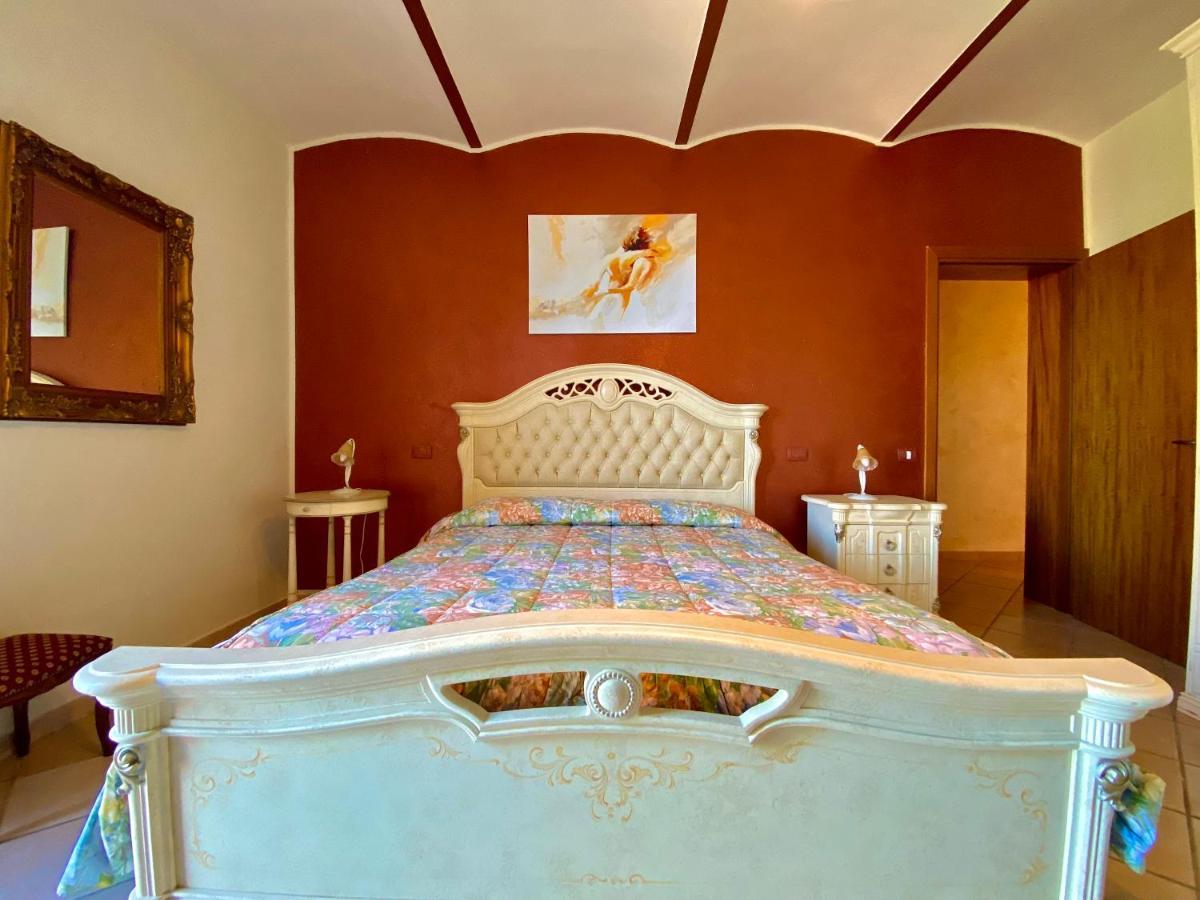 Agriturismo Re Di Fiori 多诺然蒂克 外观 照片